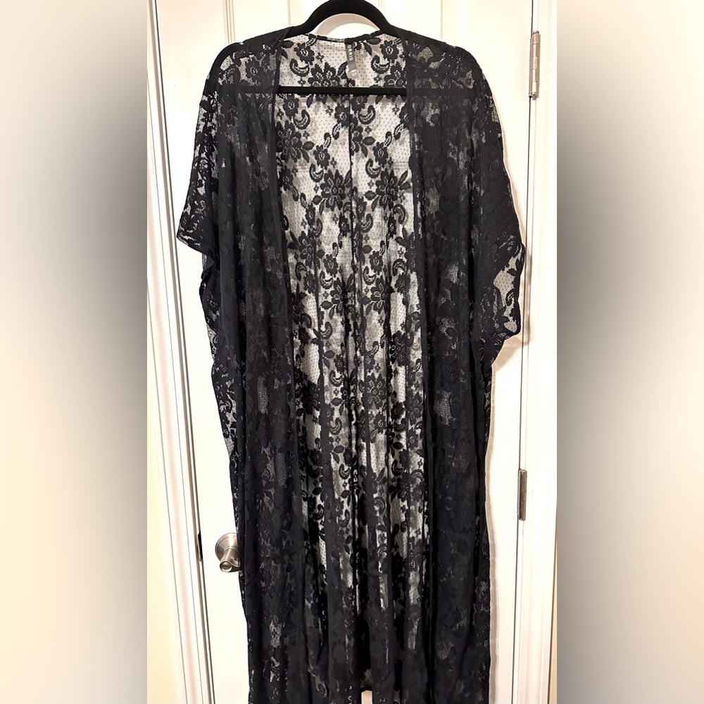 Torrid Black Lace Stretch Long Kimono Cardigan Duster 3/4X